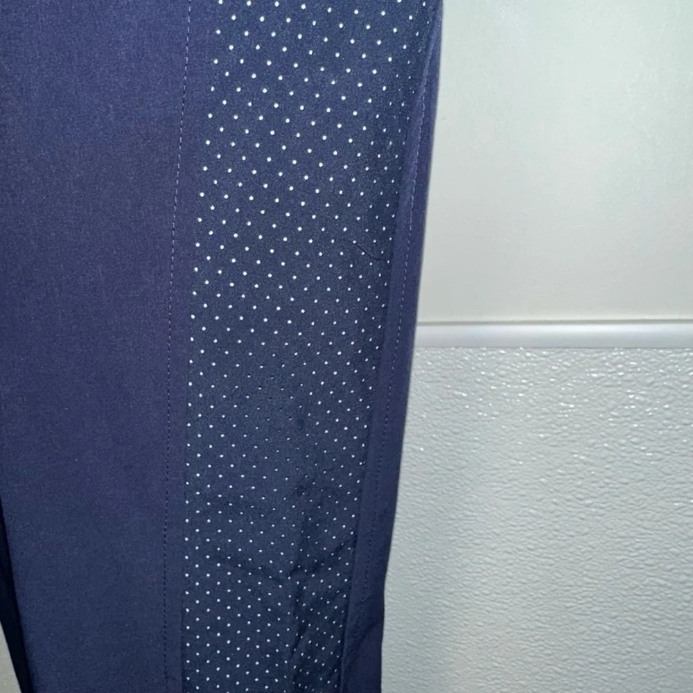 Women's Under Armour Jogger Pants Size L Navy Blue Auburn Lacrosse Club NWT NEW - Picture 11 of 14